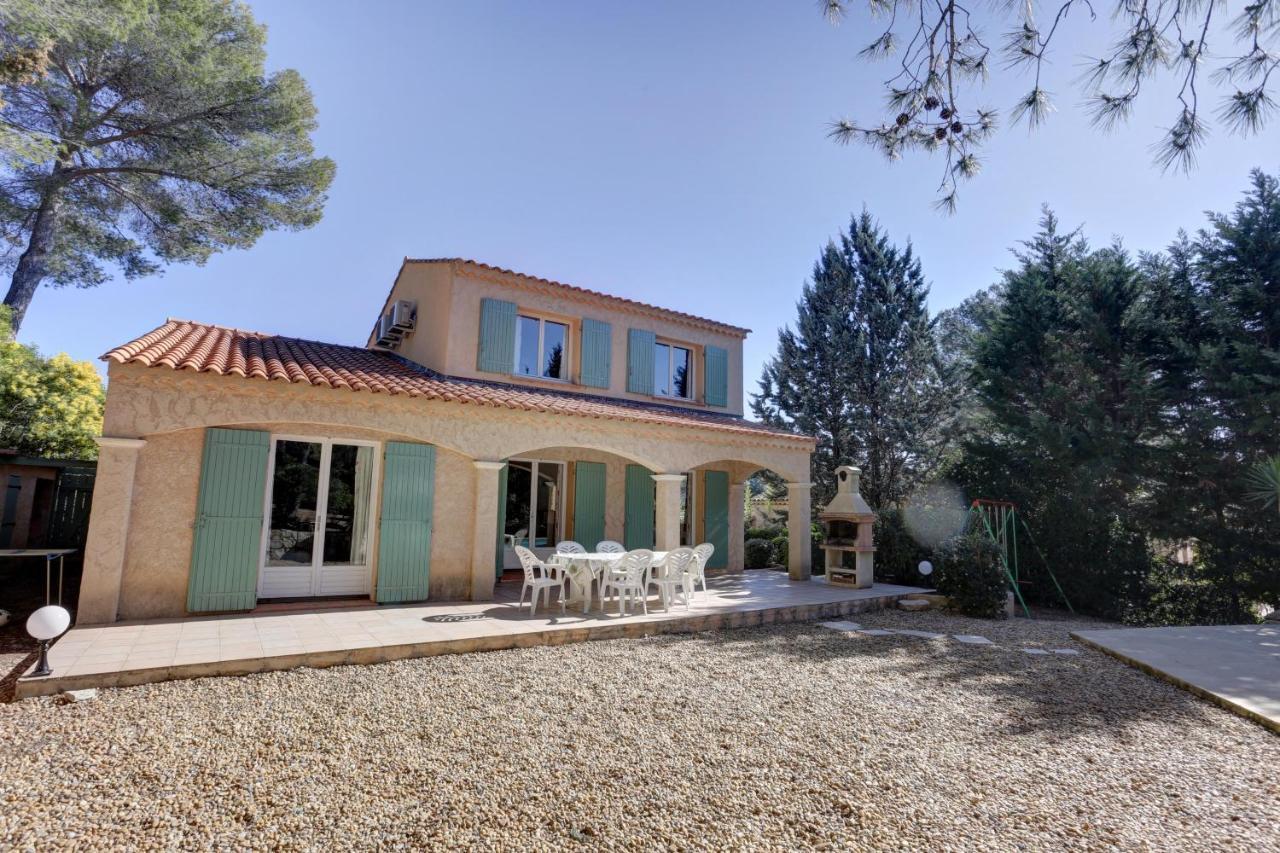 Villa 8 Pers, Climatisee, Piscine Chauffee, Un Havre De Paix Sous Les Pins Parasols Roquebrune-sur Argens Zewnętrze zdjęcie